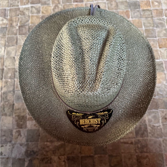 Hat - Picture 3 of 7